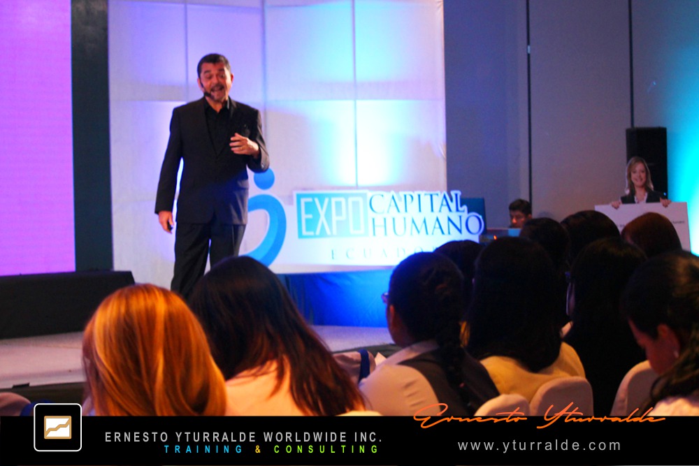 Conferencia inspirativa con storytelling para activar actitud y compromiso